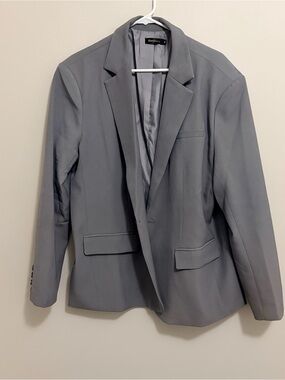 Benino’s Light Gray Men’s Blazer - Classic Tailored Jacket